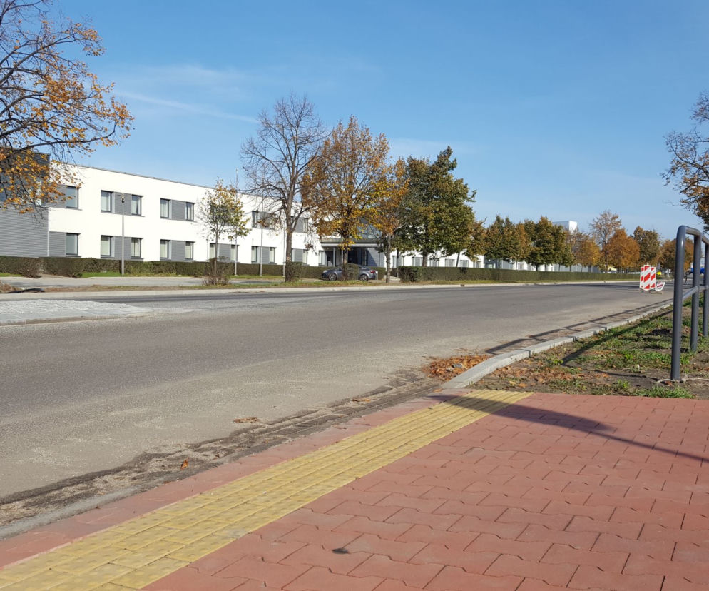 Remont Fabrycznej - mieli kończyć, proszą o czas