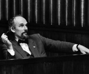Młody Janusz Korwin-Mikke. Zobacz, kim był