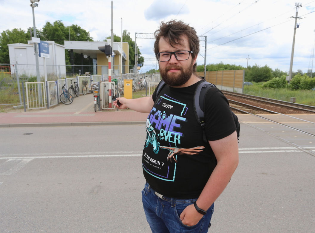 - Najbardziej uciążliwy jest dla mnie brak możliwości kupienia biletu. Najwyższy czas by to otworzyć - mówi Dominik Witkowski (24 l.), mieszkaniec Dobczyna.