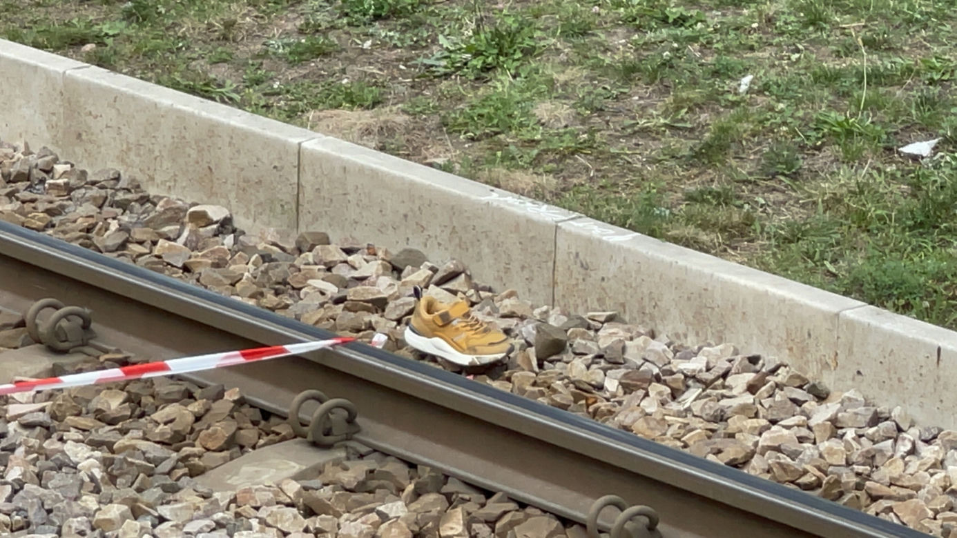 Czterolatek zginął potrącony przez tramwaj. Rozpacz na miejscu tragedii
