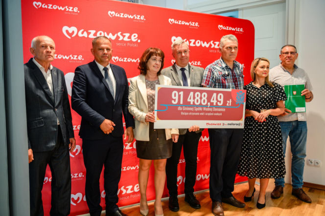 Będą remonty dróg, renowacja zabytków czy inwestycje wodno-kanalizacyjne. Ponad 18 mln zł z budżetu Mazowsza na inwestycje w powiecie siedleckim