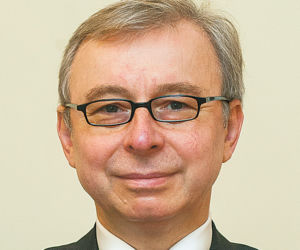 Dr Andrzej Sadowski