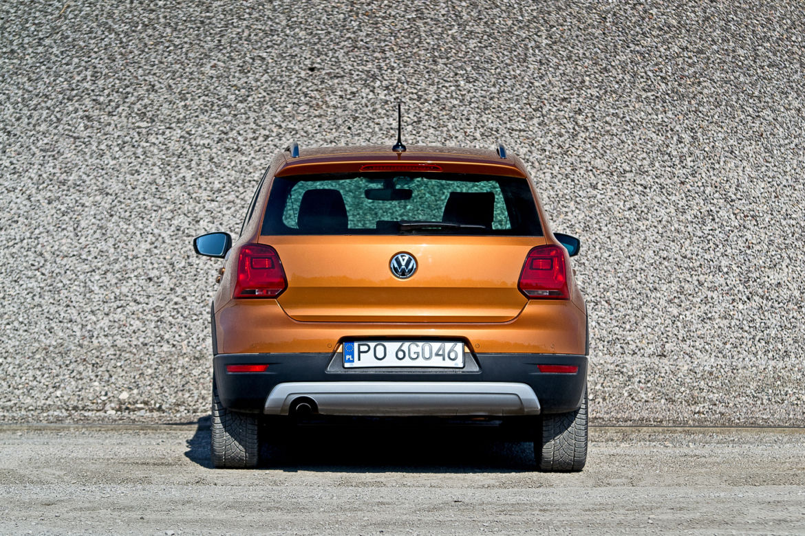 Volkswagen Cross Polo lifting 2014