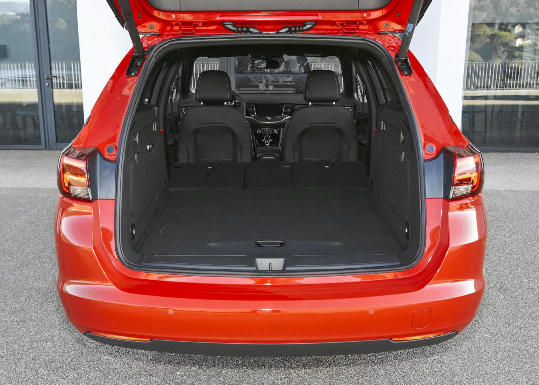 Opel Astra 2020