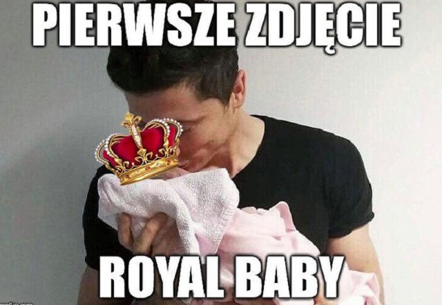 Robert Lewandowski - dziecko powodem do dumy internautów! MEMY