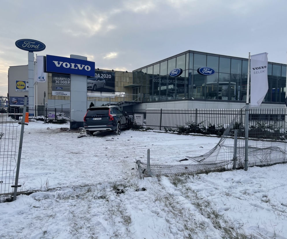 Nocny wyścig po Warszawie 