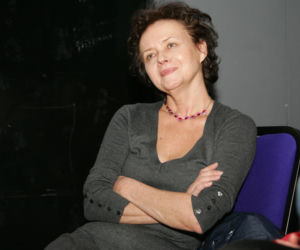 Pamiętacie jej debiut w Czterdziestolatku? Tak przez dekady zmieniała się Joanna Szczepkowska