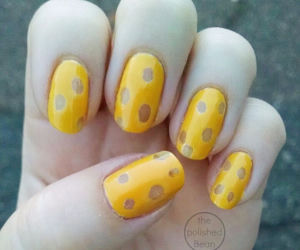 Serowy manicure, cheese nails 