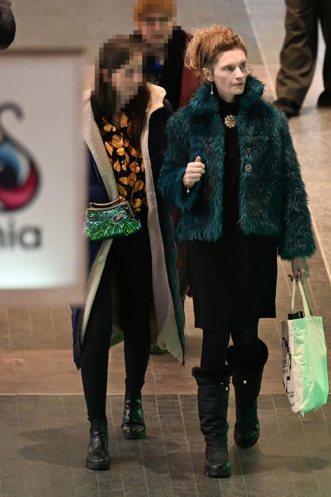 Agata Buzek na zakupach