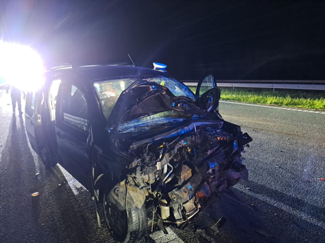 Wypadek na A4 pod Tarnowem. Kierowca wjechał w zabezpieczone miejsce innego zdarzenia