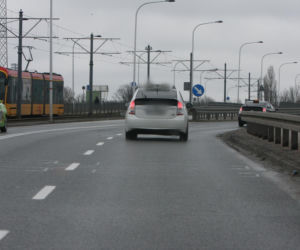 Macierewicz musi się wozić taksówką