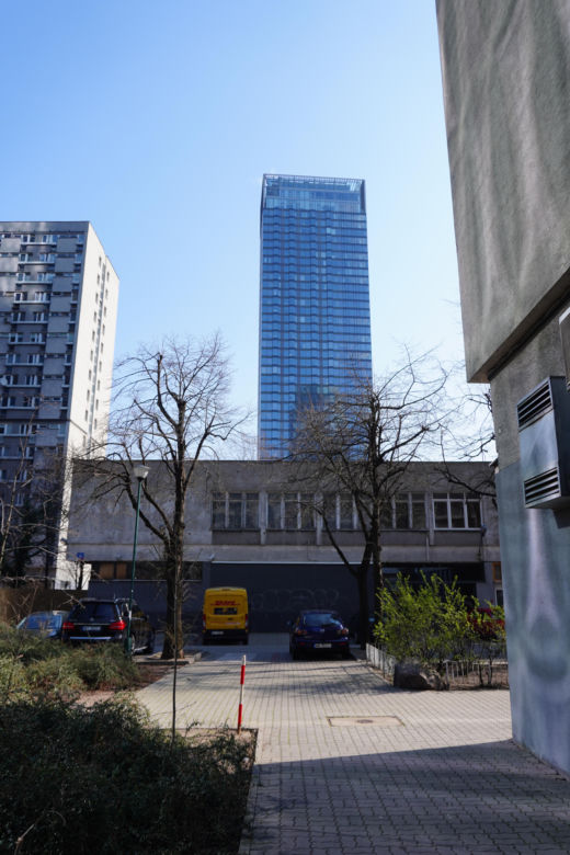Sprzedana za blisko 30 milionów działka przy Twardej 16A