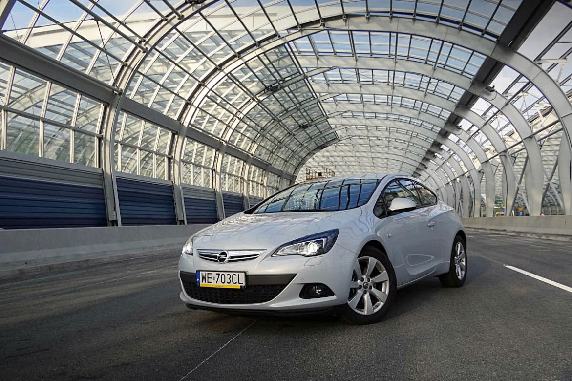Opel Astra GTC
