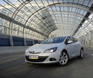 Opel Astra GTC