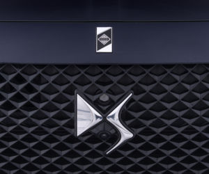 DS 7 Crossback E-Tense 300 4x4 Louvre