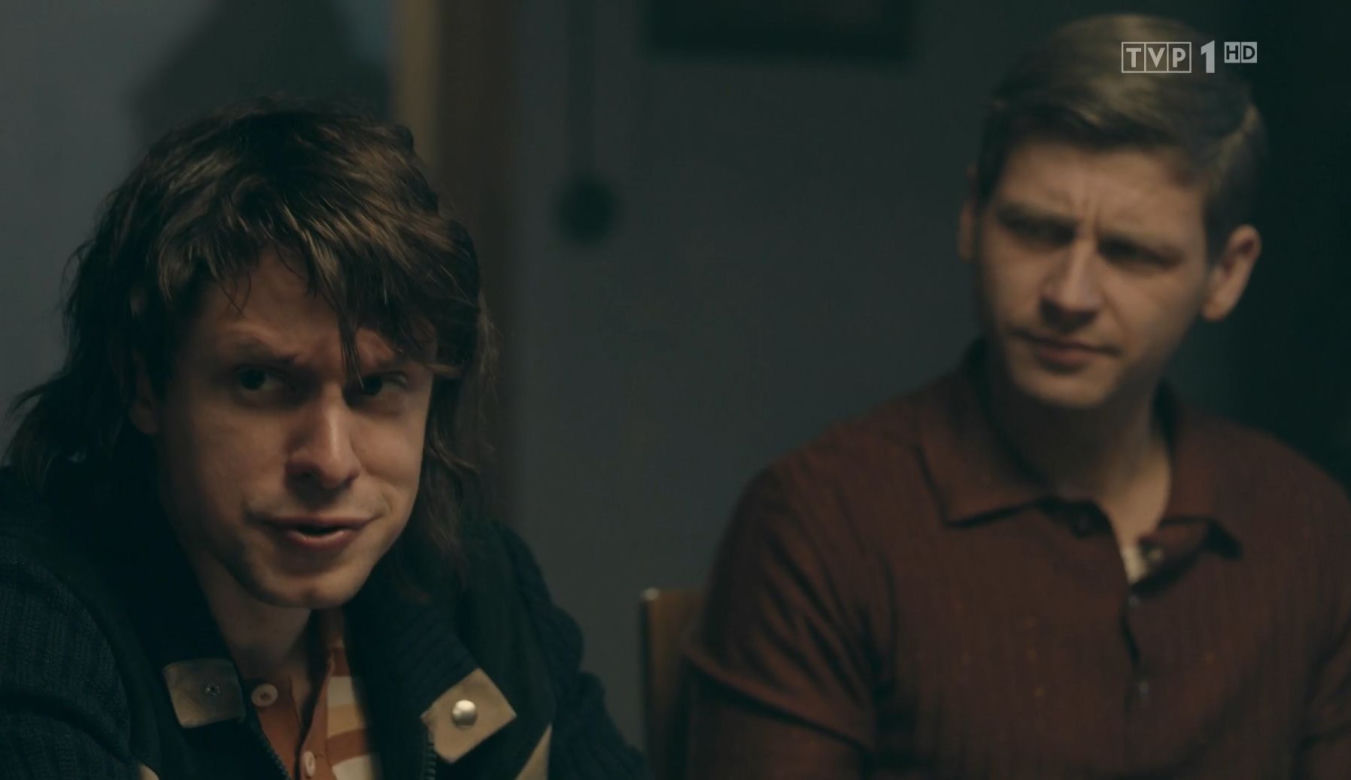Stulecie Winnych 4, odc. 48: Antek (Krzysztof Cybulski), Jasiek (Patryk Szwichtenberg)