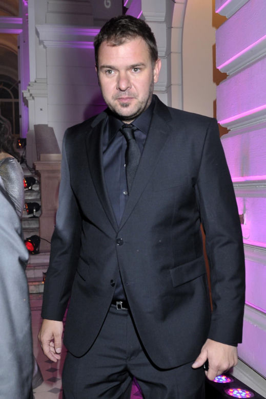 Tomasz Karolak na archiwalnych zdjęciach. Tak wyglądał na początku kariery