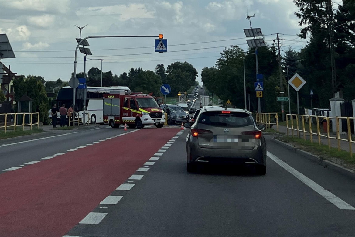 Poważny wypadek w Starym Zamościu. W autokarze były 23 osoby