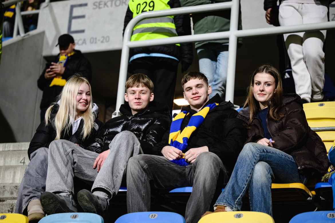 Arka Gdynia - Lechia Gdańsk: Zdjęcia kibiców z derbów Trójmiasta w ramach 23. kolejki PKO BP Ekstraklasy