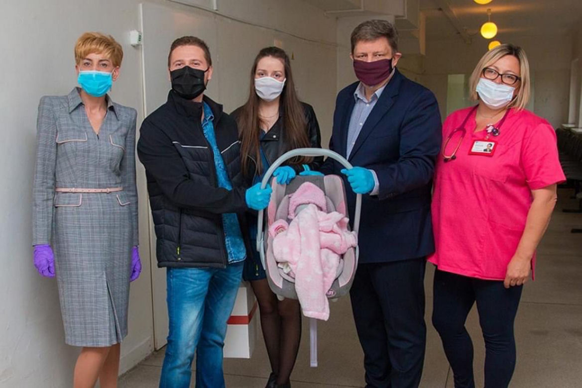 Mała Klara opuściła szpital po miesiącu