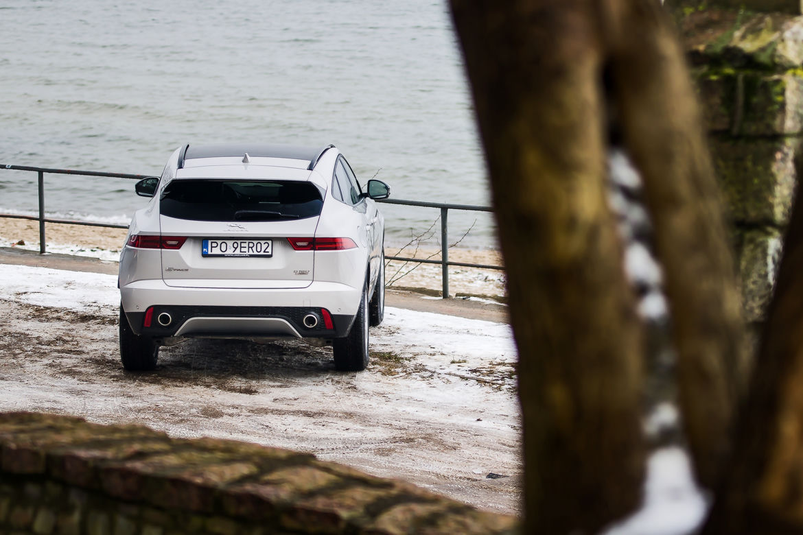 Jaguar E-Pace 2.0 i4D 180 KM AWD AT