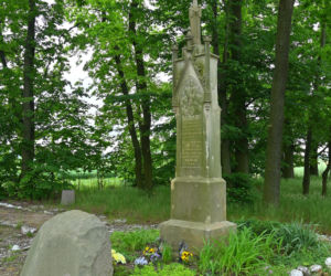 Pomnik Szwenkfedystów w Twardocicach