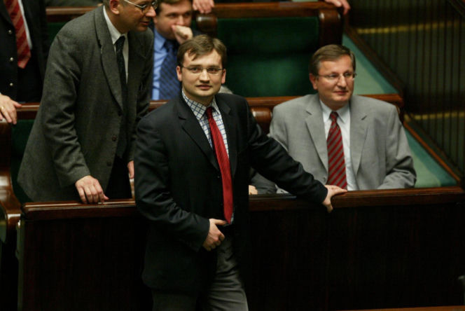 Zbigniew Ziobro - od szeryfa do uciekiniera