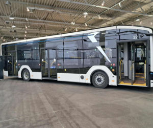 Pięć nowych autobusów elektrycznych trafia do komunikacji miejskiej w Starachowicach