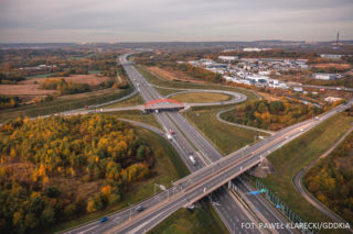 Jest wykonawca naprawy słynnych fal Dunaju, ale muldy z autostrady A1 będą znikały powoli