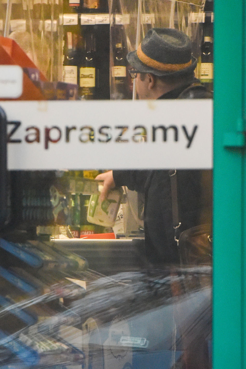 Tak się leczy Zbigniew Zamachowski. Jajeczko na gardełko, Whiskey na zdrówko