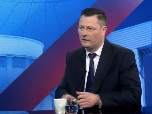 Paszyk o pieniądzach z programu SAFE: Szczegóły wydatków muszą być tajne