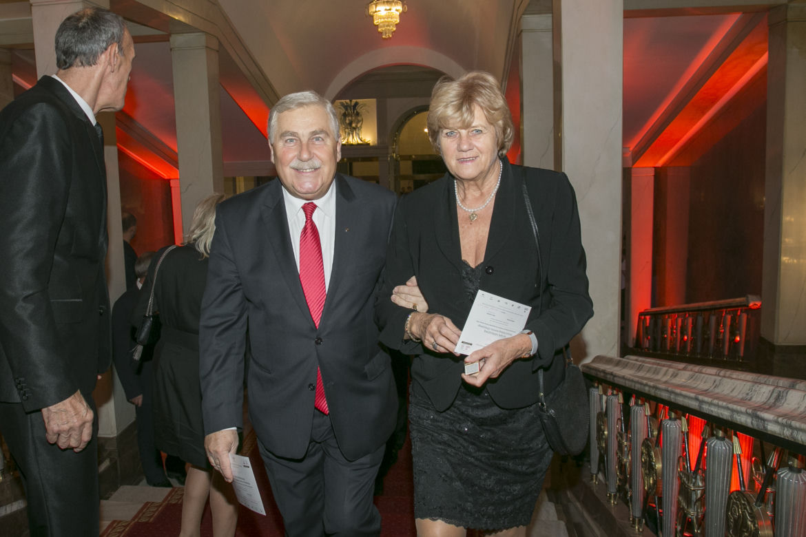 Jerzy Engel z żoną