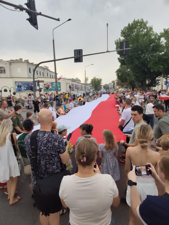„Cześć i chwała bohaterom!”. Siedlczanie spotkali się w centrum miasta, by uczcić 82. rocznicę wybuchu Powstania Warszawskiego