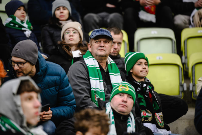 Lechia Gdańsk - Raków Częstochowa; Zdjęcia kibiców z meczu 30. kolejki PKO BP Ekstraklasy