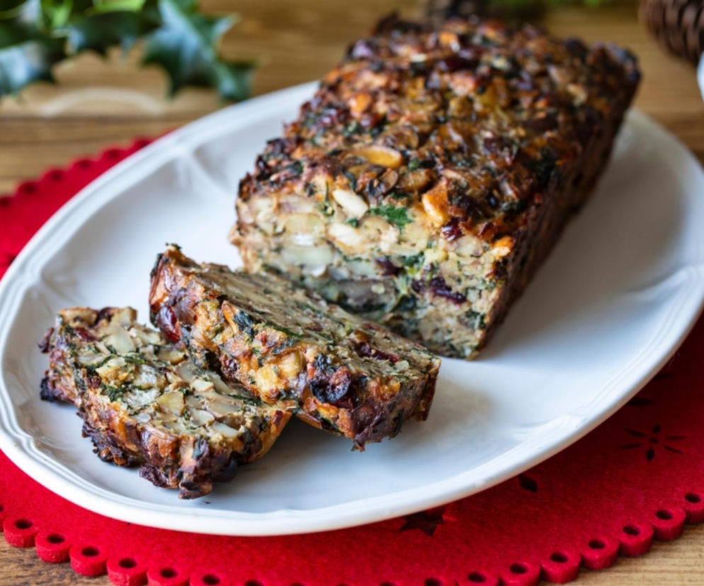 Tak pysznej pieczeni orzechowej jeszcze nie jadłeś. Idealna na święta i nie tylko