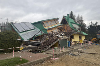 Wybuch na stadionie polskiego klubu. Stracili wszystko. Akcja pomocowa w Maniowach