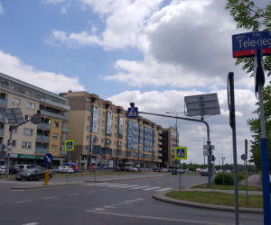 Przejście dla pieszych w alei KEN przy ul. Telekiego. Czarny punkt na mapie Warszawy
