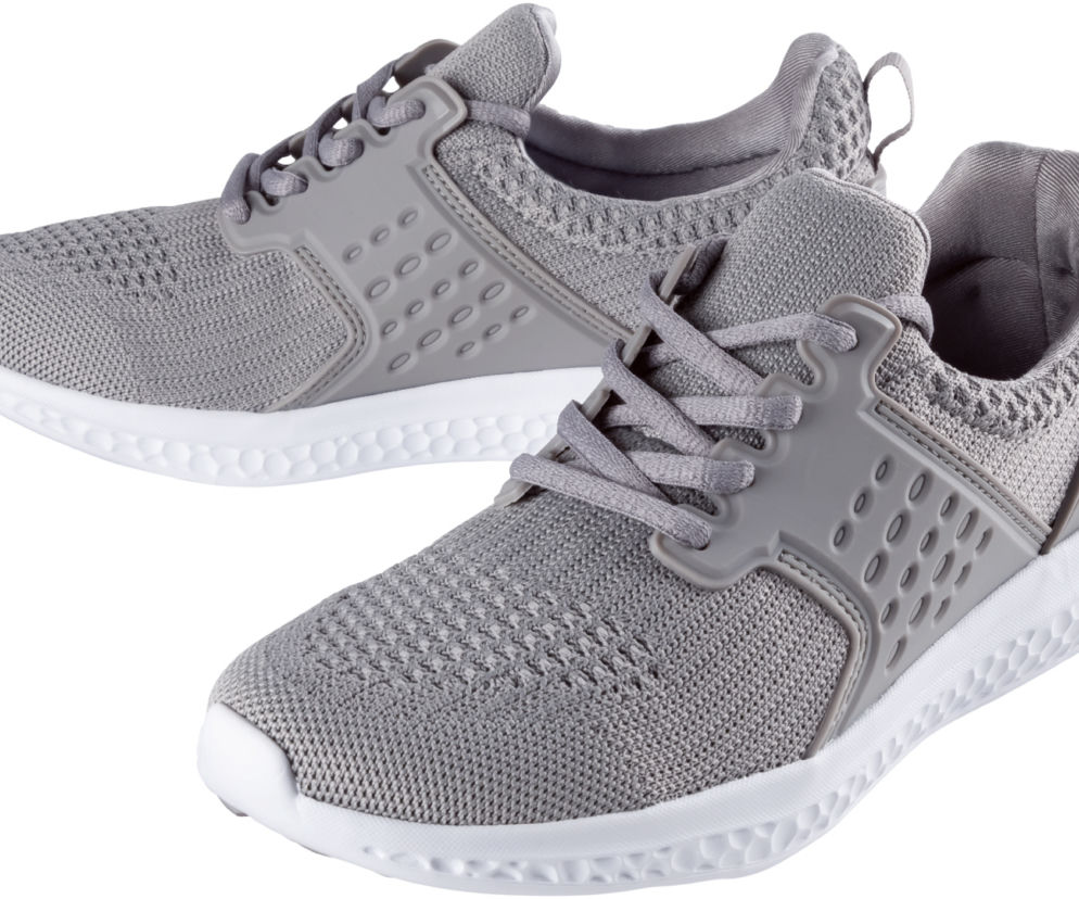 buty z plastiku w Lidlu