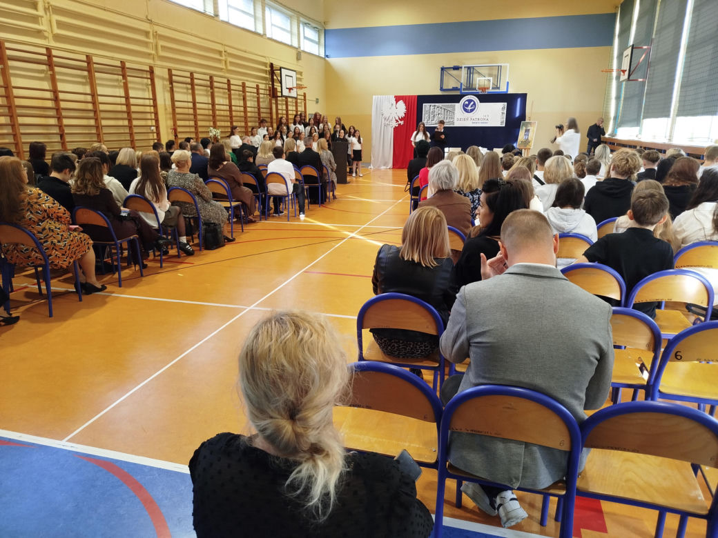 Za nami obchody Dnia Edukacji Narodowej w Siedleckiej „Jedynce”. Zobacz zdjęcia!