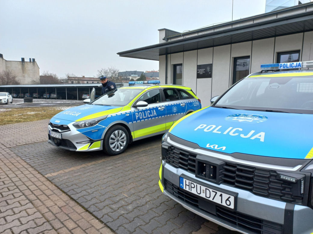 Trzy nowe radiowozy dla policji w Lesznie. Od kogo i do czego?