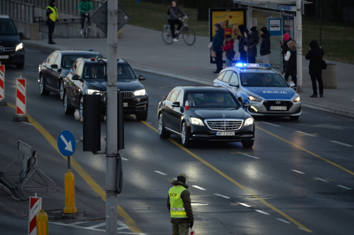 Wizyta prezydenta Joe Bidena w Miasto Stołeczne Warszawa - Plac Zamkowy
