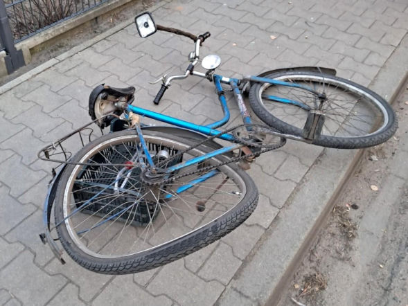 Nie żyje rowerzysta. Tragedia w Długiem Starem koło Leszna