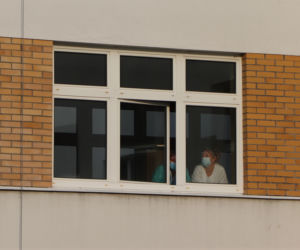 Mikołaj odwiedza Szpital Specjalistyczny dla Dzieci i Dorosłych w Toruniu