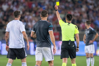 Mecz Górnik Zabrze - Legia Warszawa. Zobacz kto zapisał się w protokole sędziowskim