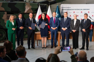 Bumar-Łabędy podsumowuje 2025 rok. Historyczne umowy i kluczowe inwestycje w programie K2PL