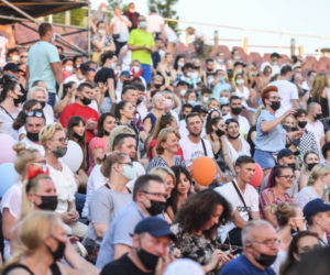 Wakacyjna Trasa Dwójki - Koncert w Mrągowie