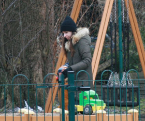 Marta Kaczyńska z synkiem na spacerze