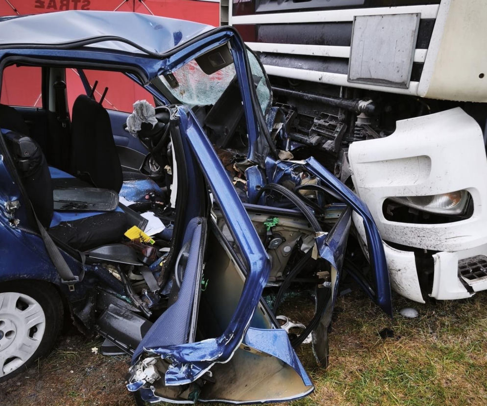 Nie żyją trzy osoby. Tragiczny wypadek na Powiślu Dąbrowskim