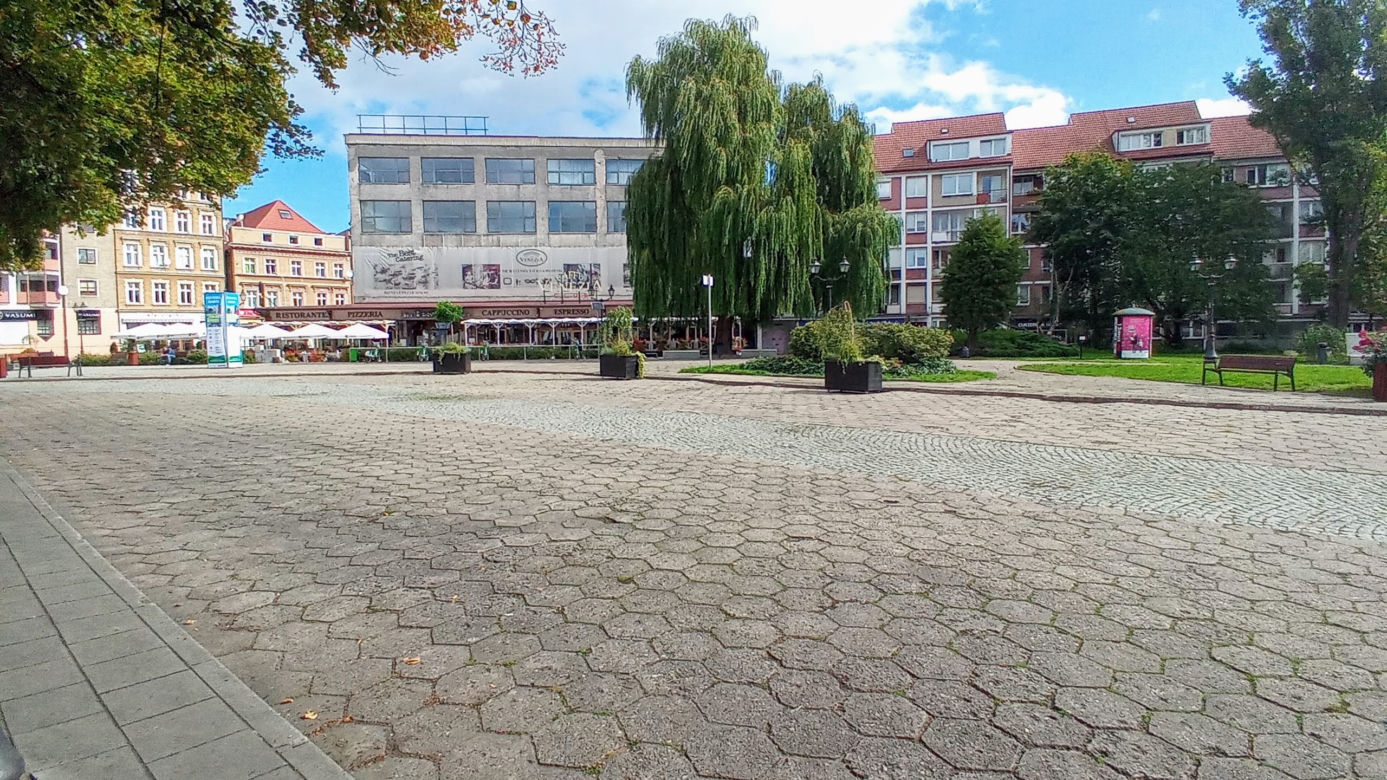 Plac Orła Białego w przeddzień rozpoczęcia przebudowy