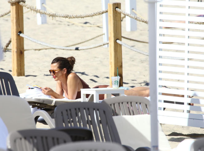 Katarzyna Herman na plaży